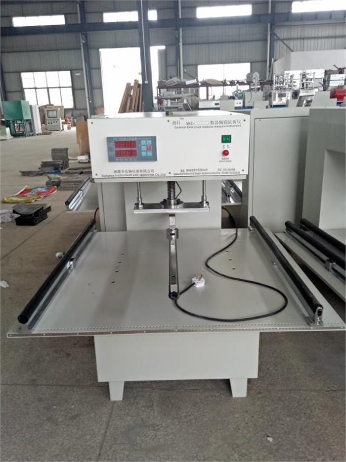 Thiết Bị Kiểm Tra Độ Bền Uốn và Uốn Gãy Của Gạch Ốp Lát