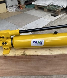 Bơm thuỷ lực CP-700-2