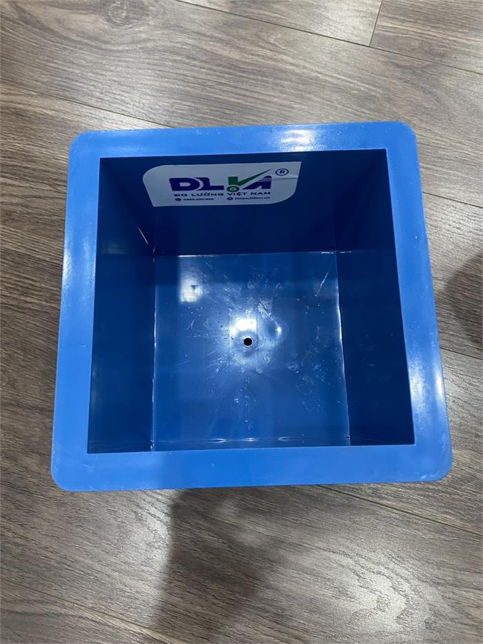 Khuôn đúc mẫu bê tông lập phương 150mm bằng nhựa