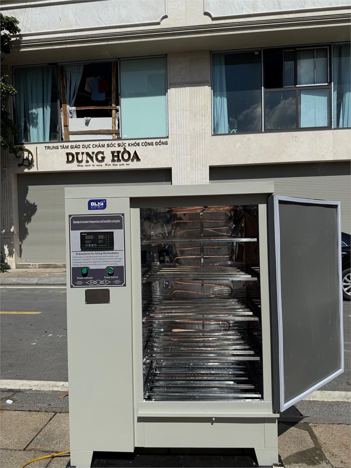 Tủ Dưỡng Hộ Mẫu Mẫu Xi Măng