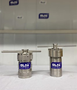 Bình Phản Ứng Kiềm SILIC