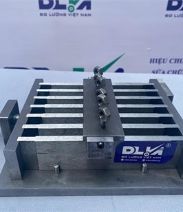 Khuôn đúc mẫu vữa để thí nghiệm tạo cầu vết nứt của vật liệu chống thấm