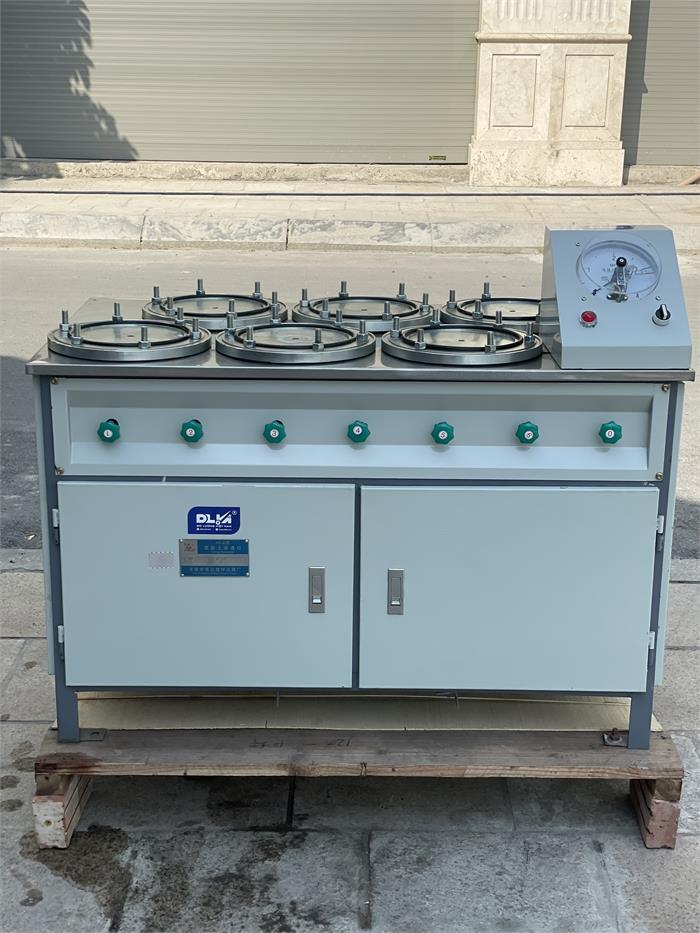 Máy xác định hệ số thấm của bê tông